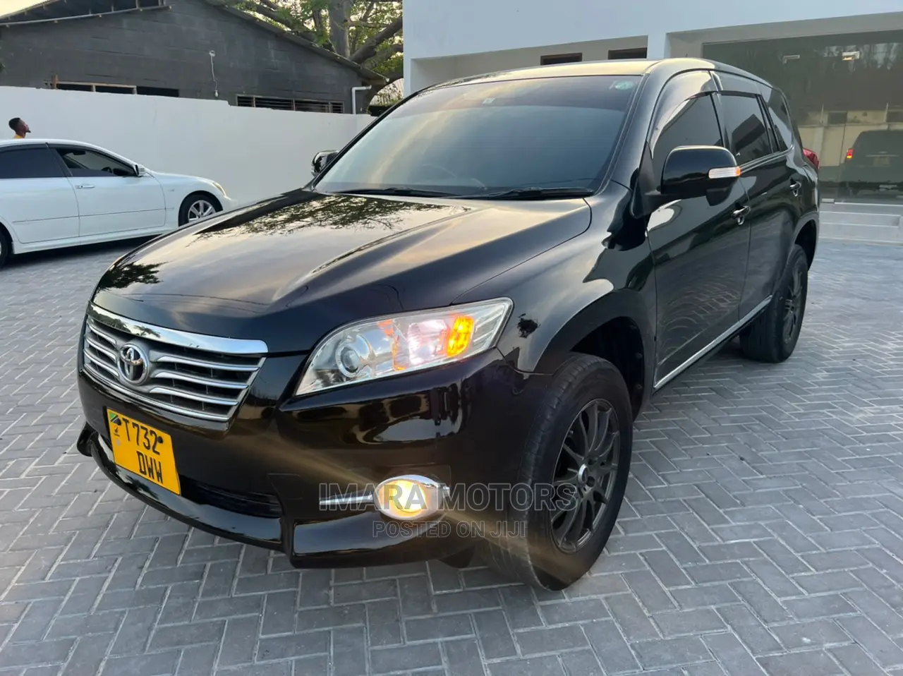 Toyota Vanguard 2010