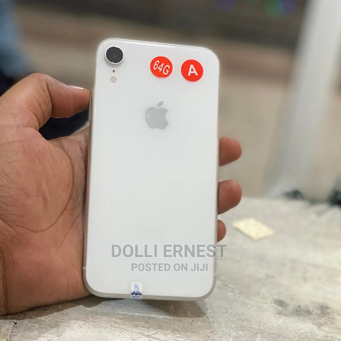 Apple iPhone XR 64 GB White