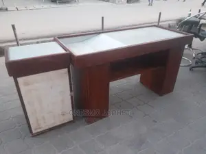 Supermarket Table.