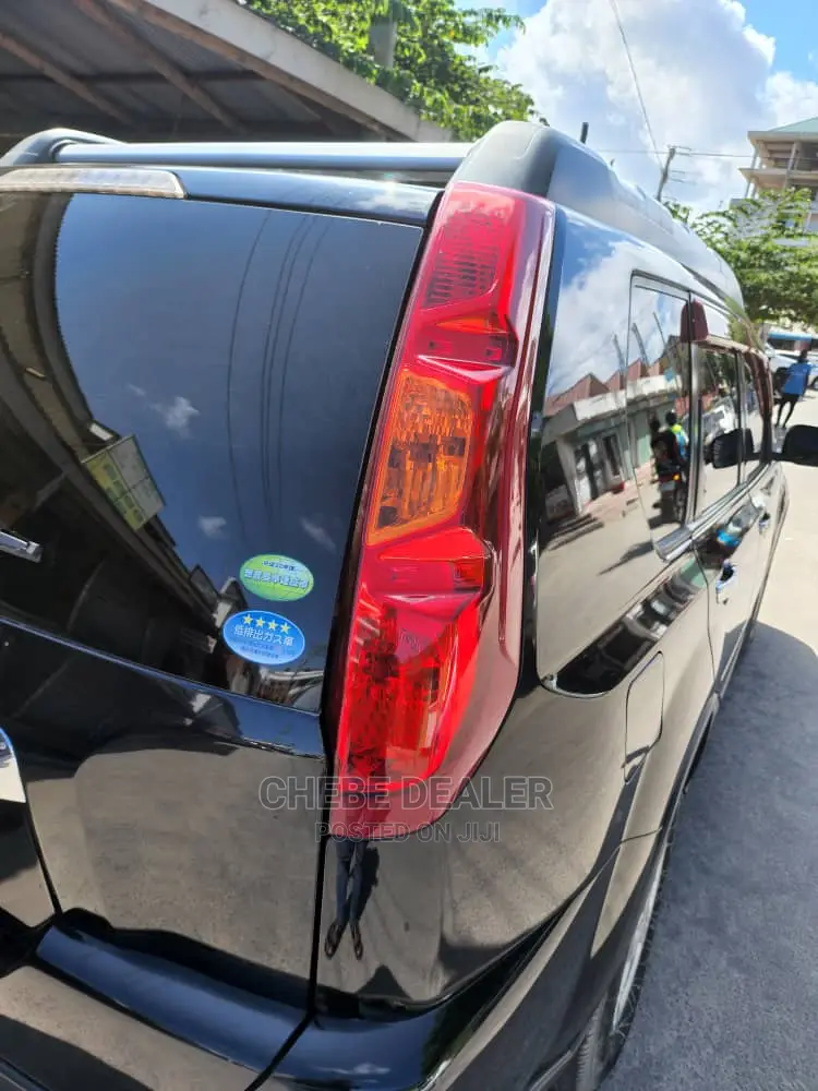 Nissan X-Trail 2.0 Petrol XE 2009 Black