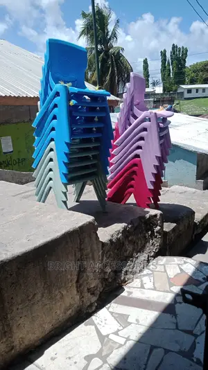 Nursery Kids Chairs/Viti Vya Watoto Shule Ya Awali