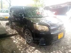 Toyota Corolla Rumion Hatchback 1.5 FWD 2008 Black