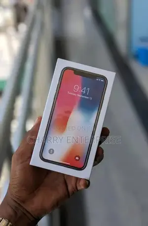 New Apple iPhone X 256 GB Silver