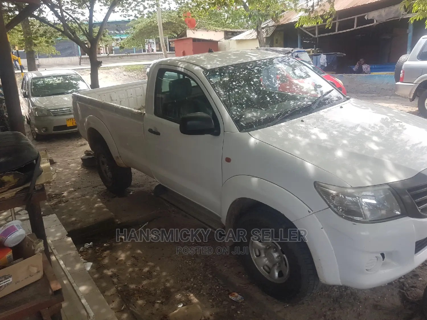 Toyota Hilux 2013 White