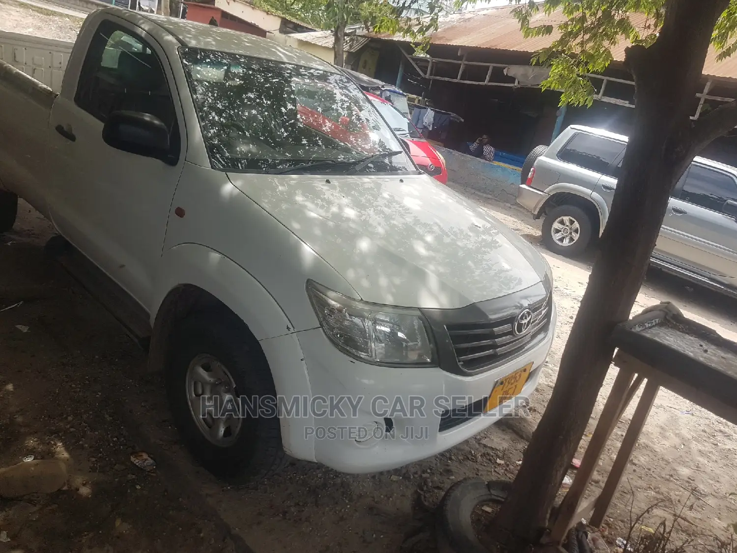 Toyota Hilux 2013 White