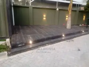 Floor (Decking)