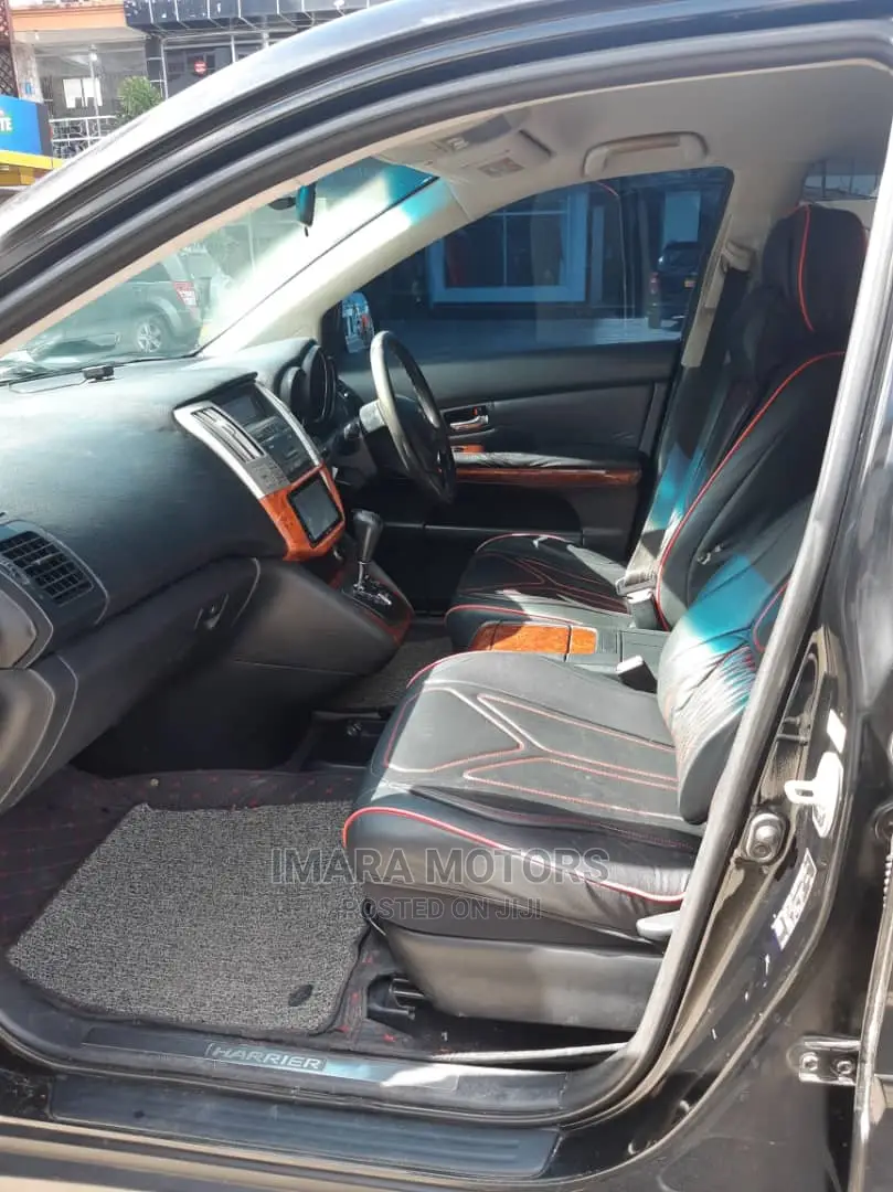 Toyota Harrier 2005