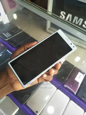 New Sony Xperia 8 SOV42 64 GB White