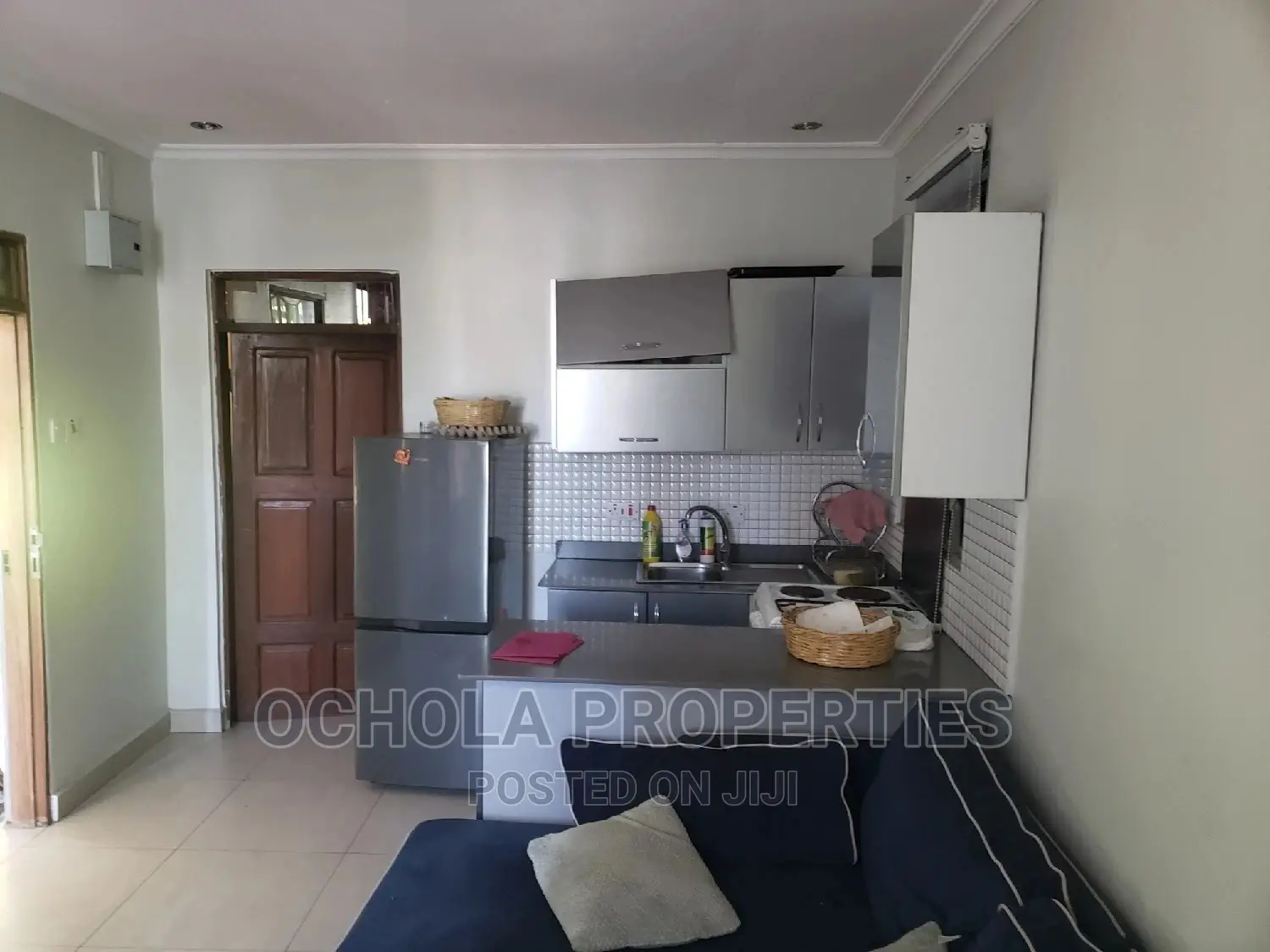 Furnished Studio Apartment in Masaki for Rent