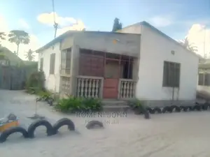 5bdrm House in Tanzania Daressalaam for Sale