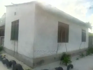 5bdrm House in Tanzania Daressalaam for Sale