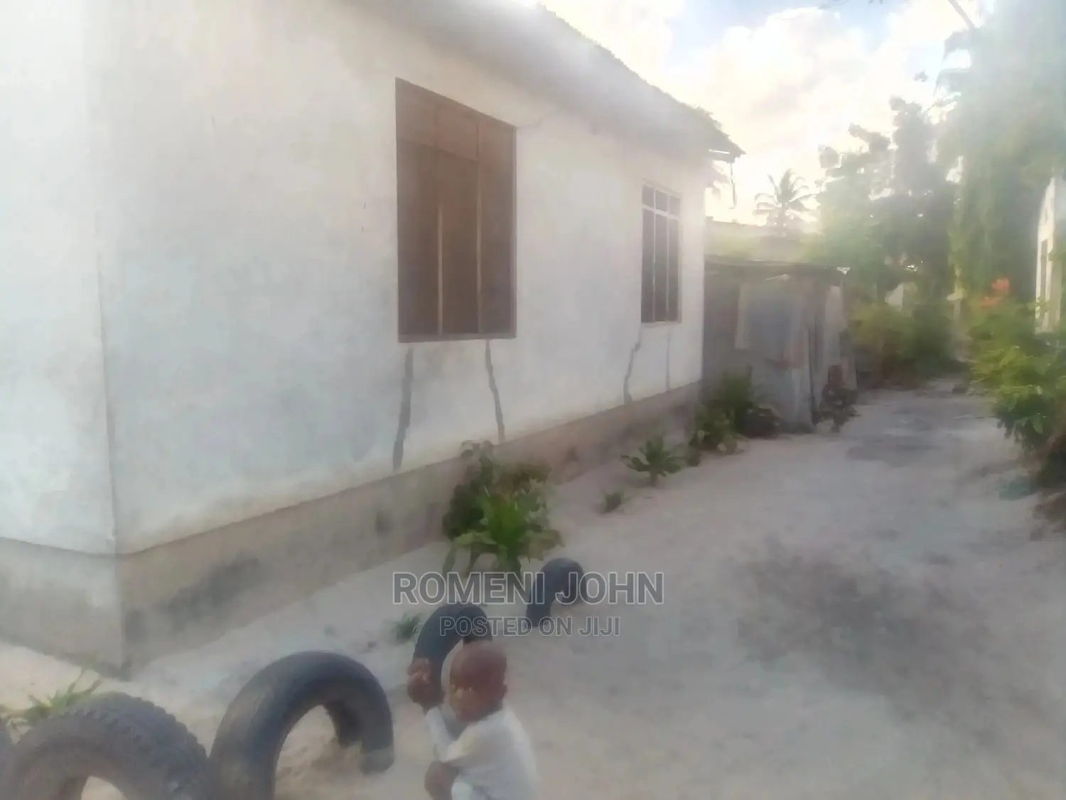 5bdrm House in Tanzania Daressalaam for Sale