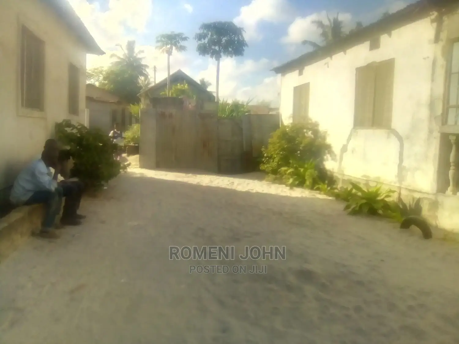 5bdrm House in Tanzania Daressalaam for Sale