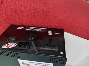 New Original Ups 800W 220V 50hz 32ah