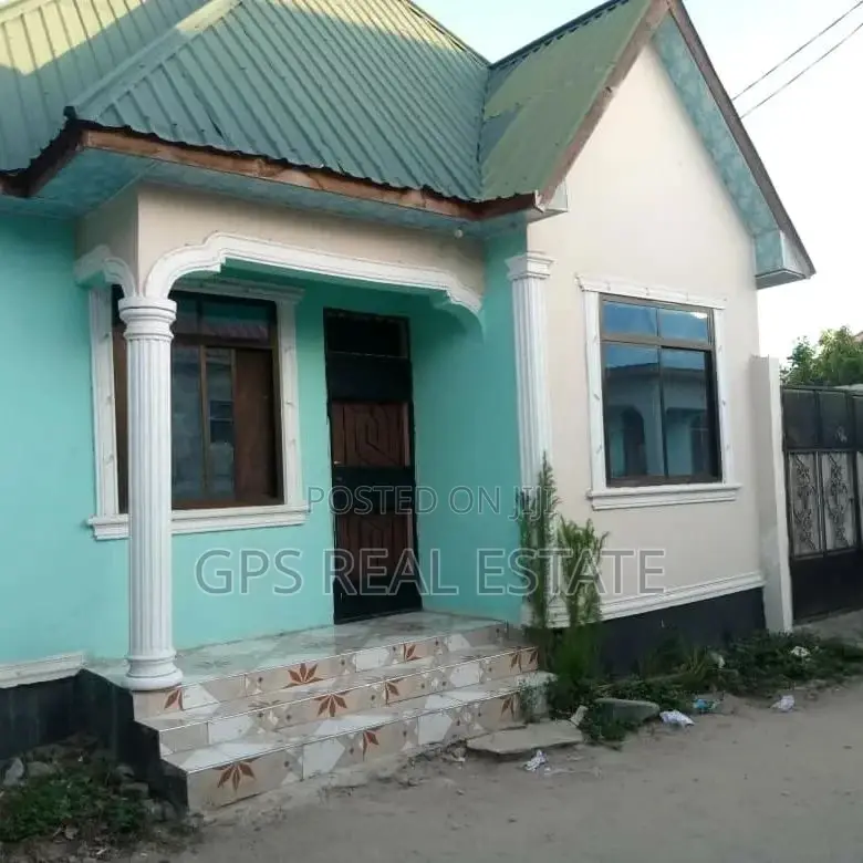 3bdrm House in Mbagala Azam Complex, Temeke for Sale