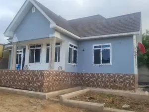 4bdrm House in Goba for Sale
