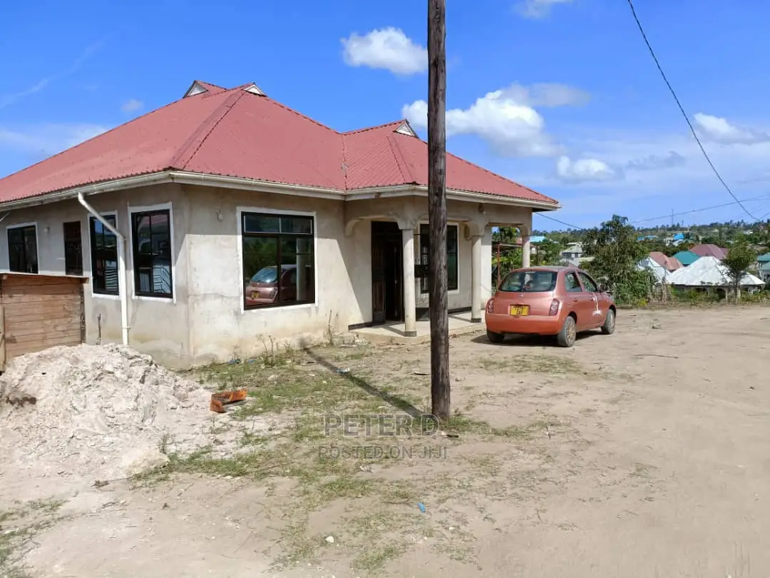 3bdrm House in Mbezi for Sale