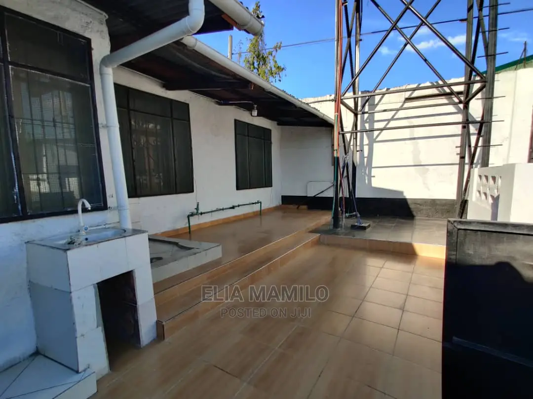Werehouse for Rent in Keko, Dar ES Salaam.