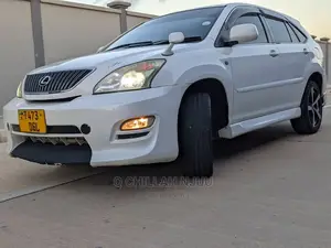 Toyota Harrier 2005 White
