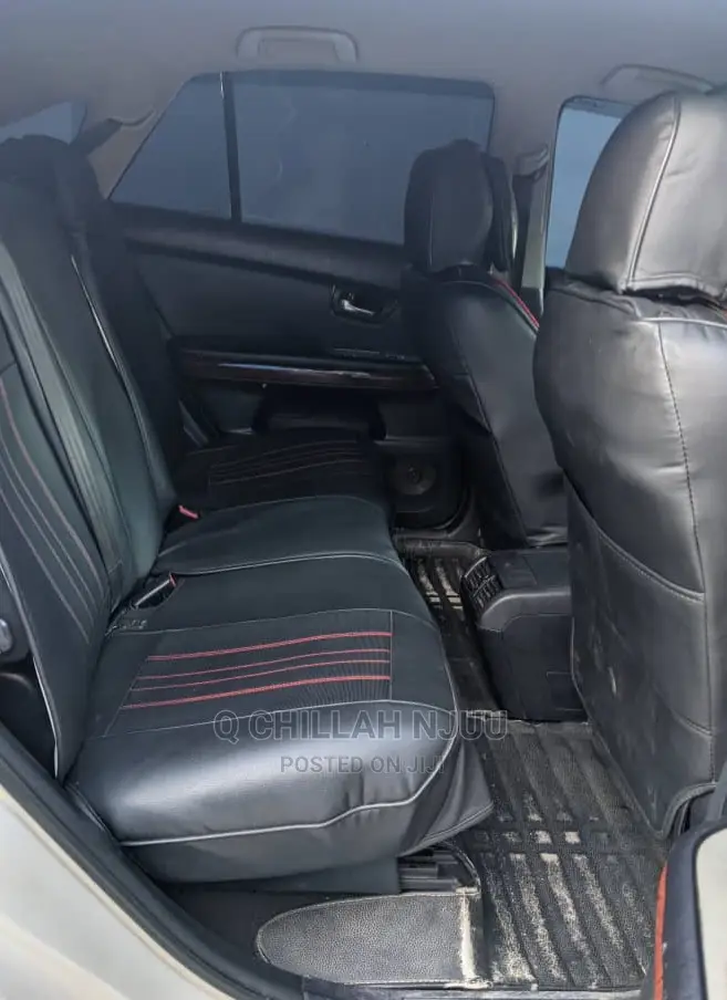 Toyota Harrier 2005 White