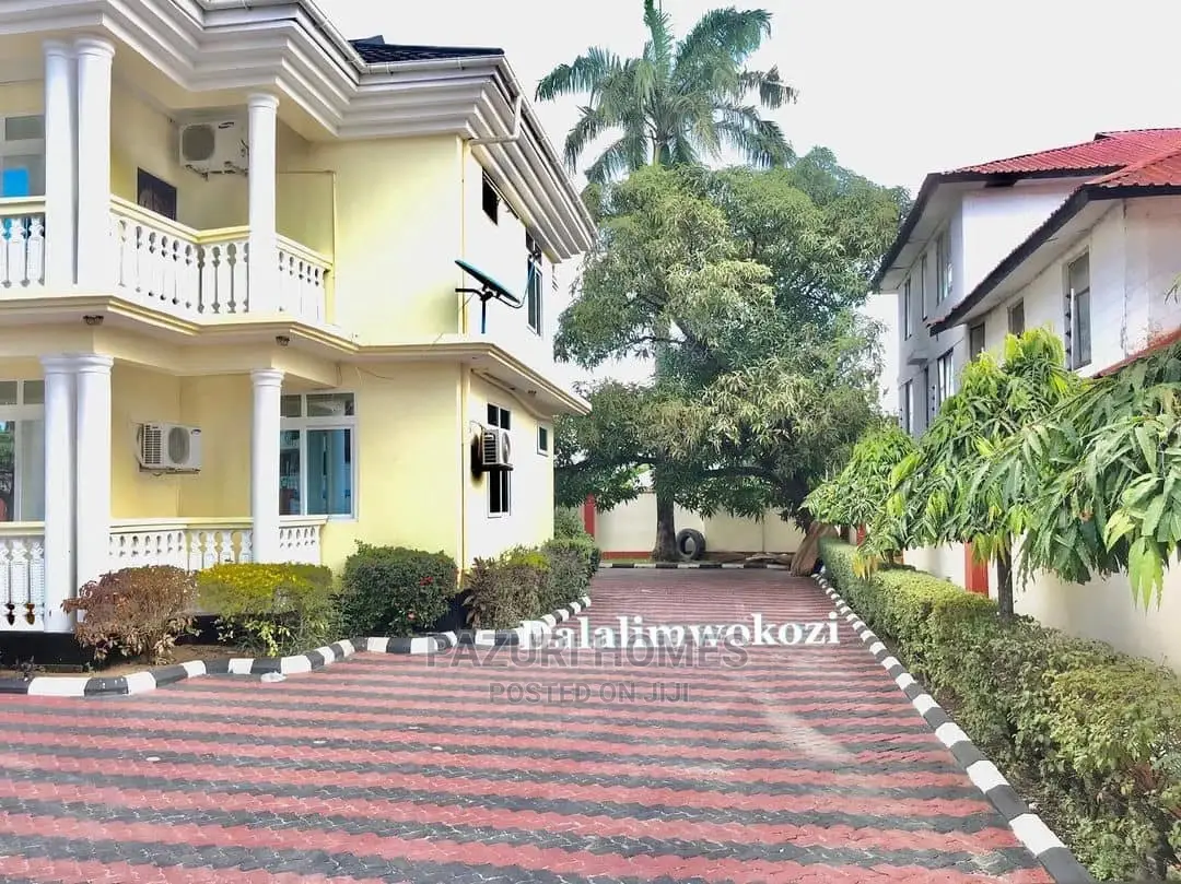 5bdrm Bungalow in Mbezi Beach for Rent