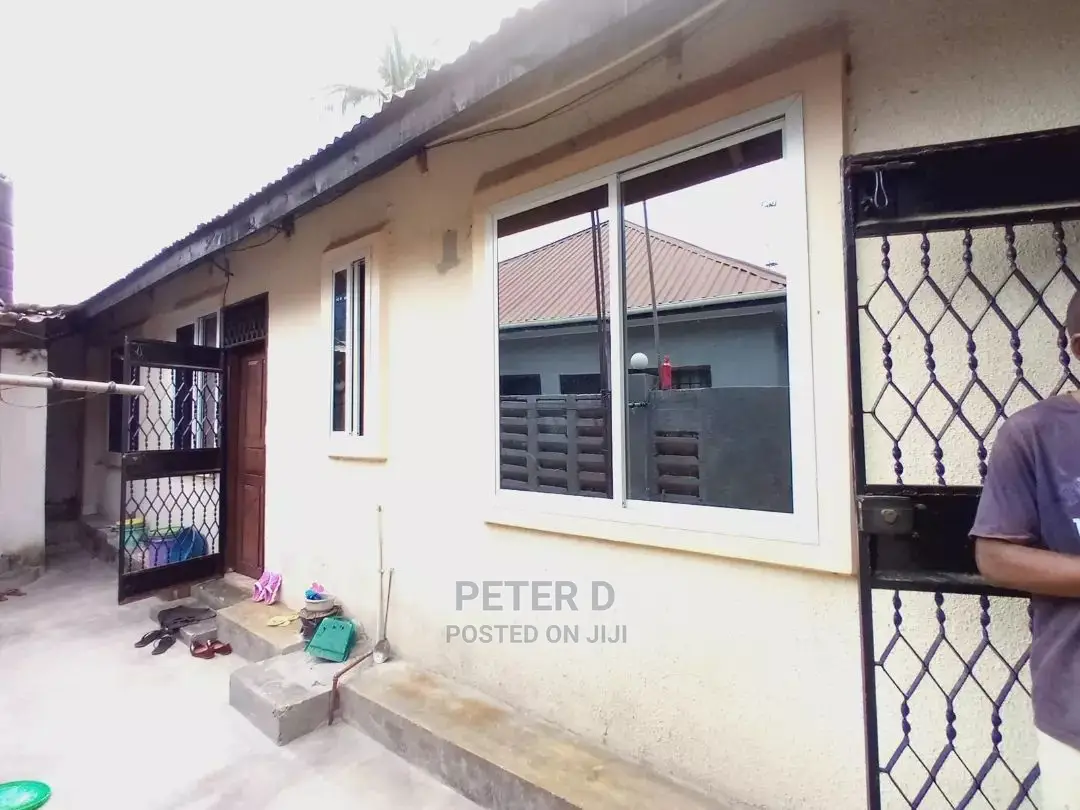2bdrm Apartment in Kimara for rent