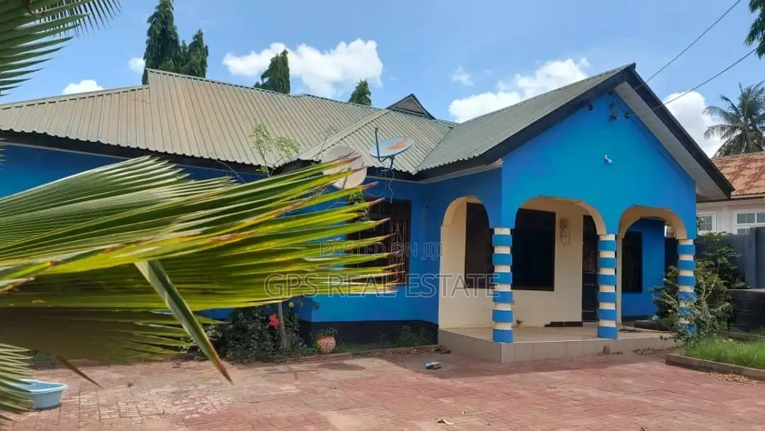 3bdrm House in Kinyerezi, Kinondoni for Sale