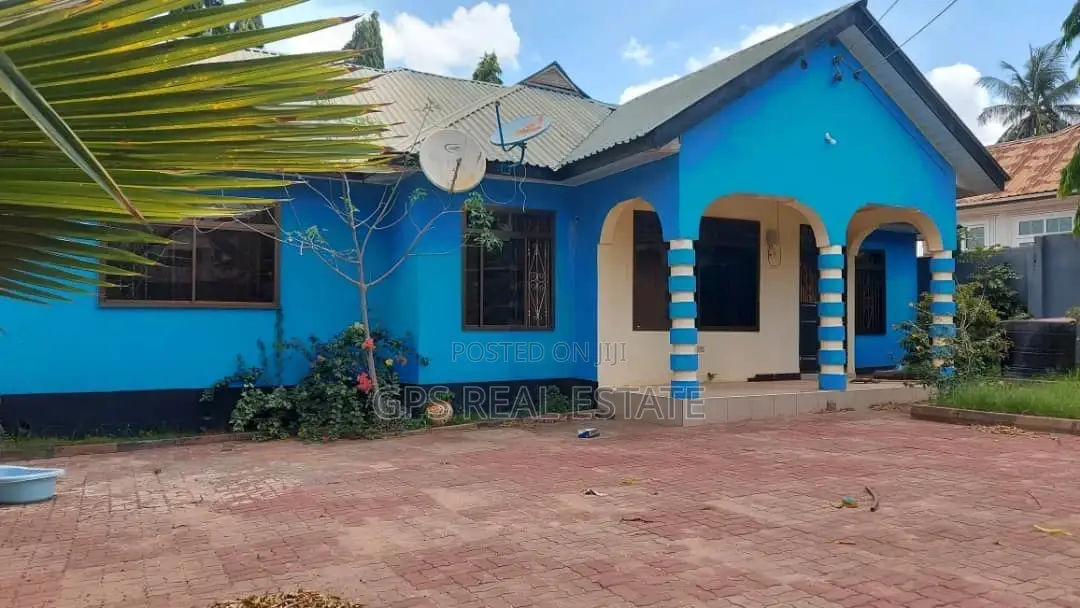 3bdrm House in Kinyerezi, Kinondoni for Sale