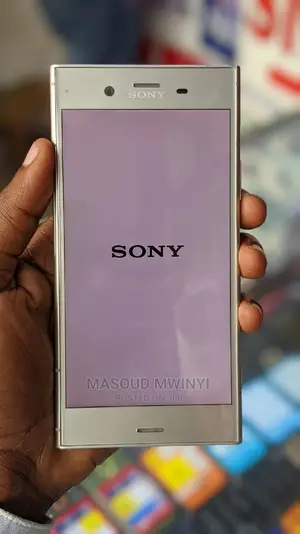 New Sony Xperia XZ1 64 GB White