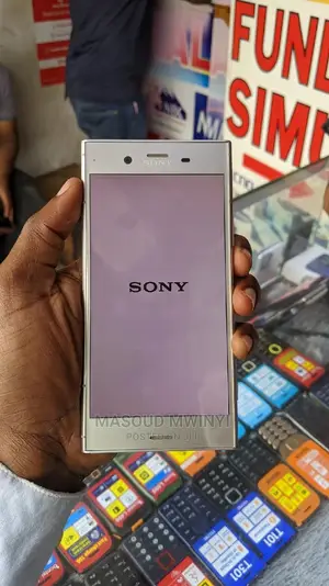 New Sony Xperia XZ1 64 GB White