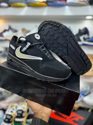 *Nike Travis Scott* *Airmax* *Size 40,41,42,43,44,45*