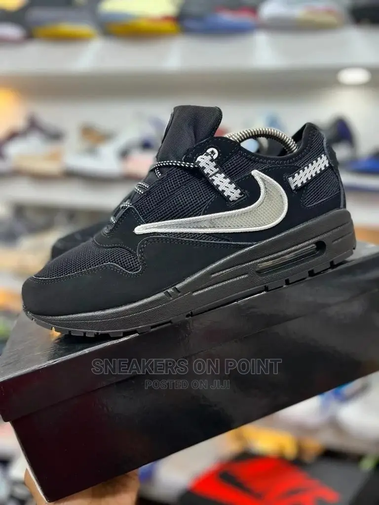 *Nike Travis Scott* *Airmax* *Size 40,41,42,43,44,45*