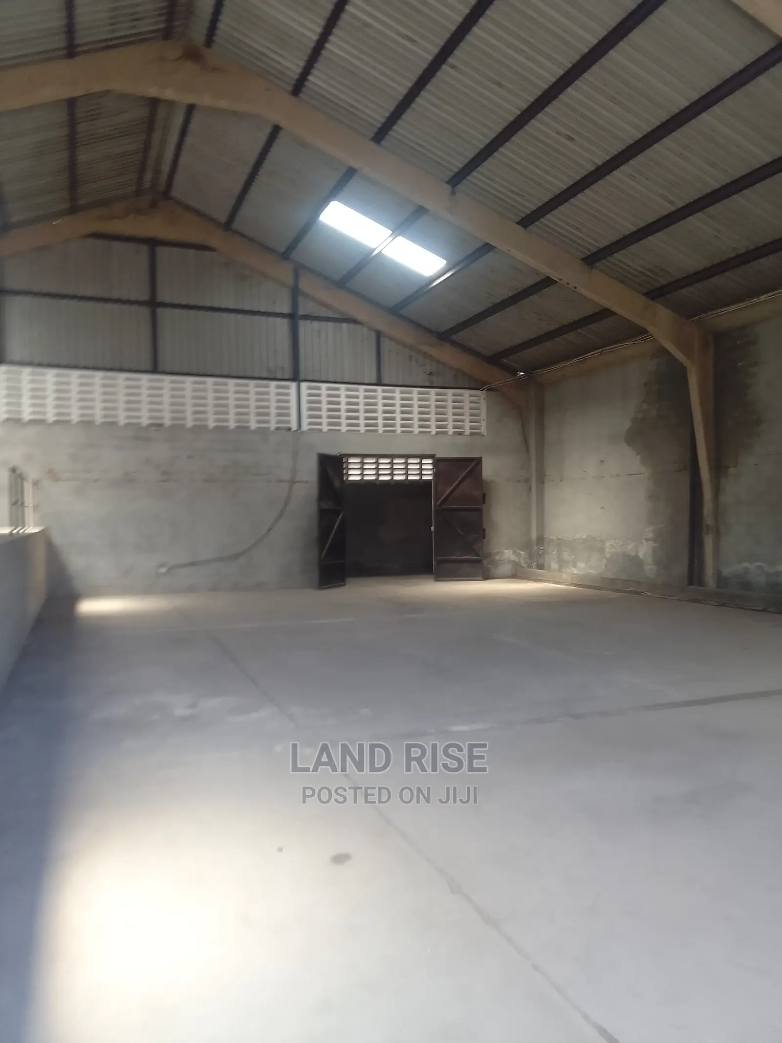 Kurasini Port Warehouse 400 Sqm