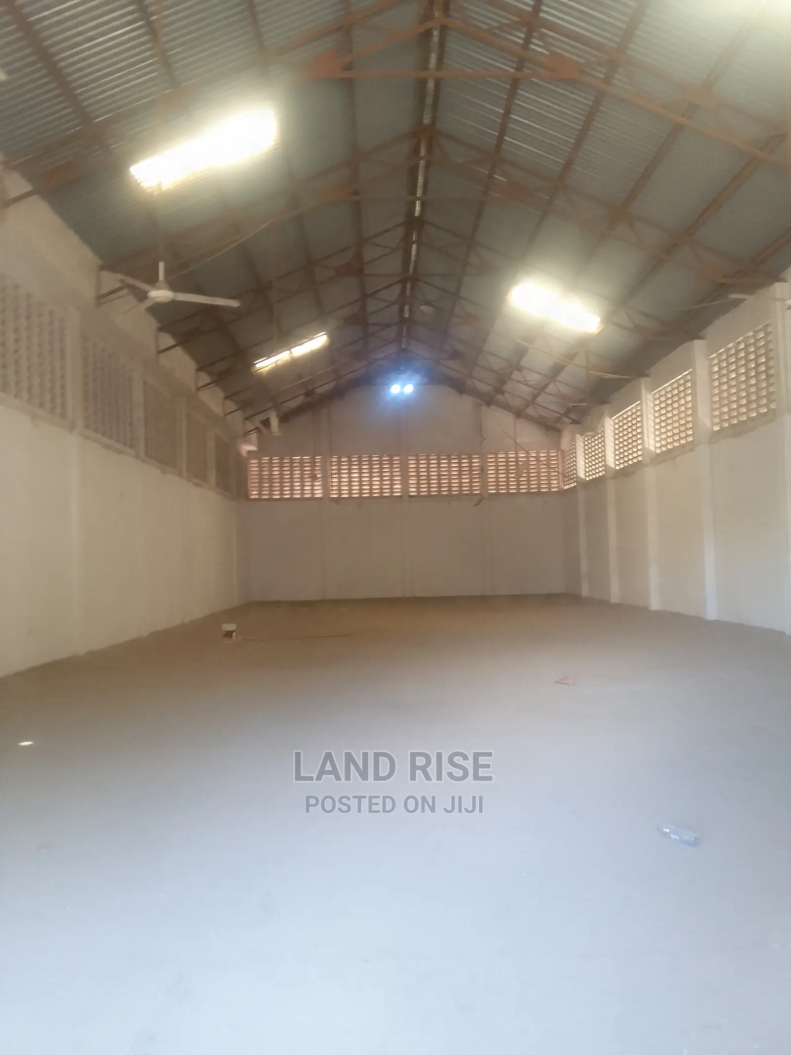 500 Sqm Warehouse in Nyerere Rd