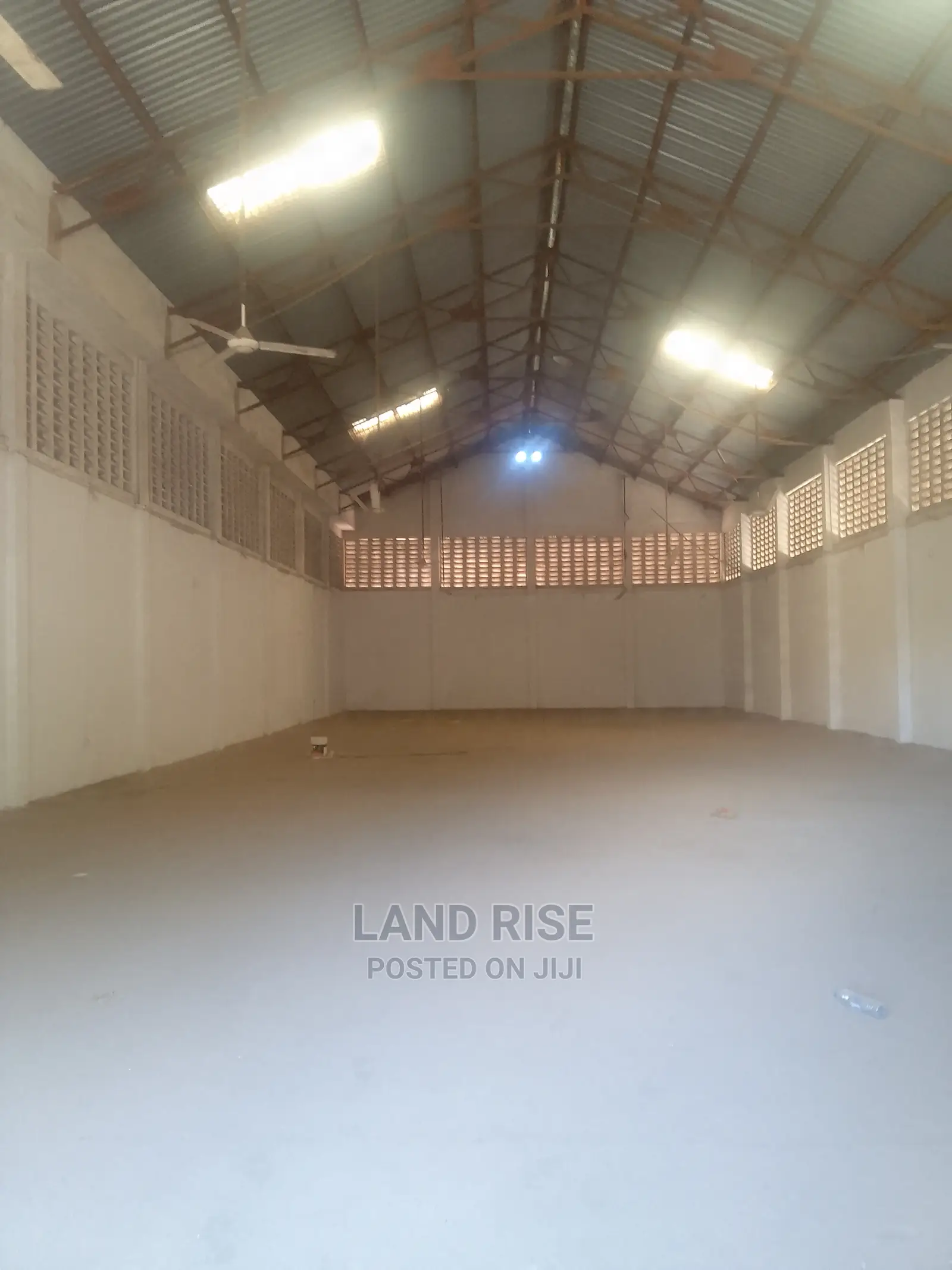 500 Sqm Warehouse in Nyerere Rd