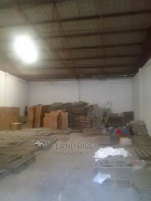 Warehouse 200 Sqm in Nyerere Rd