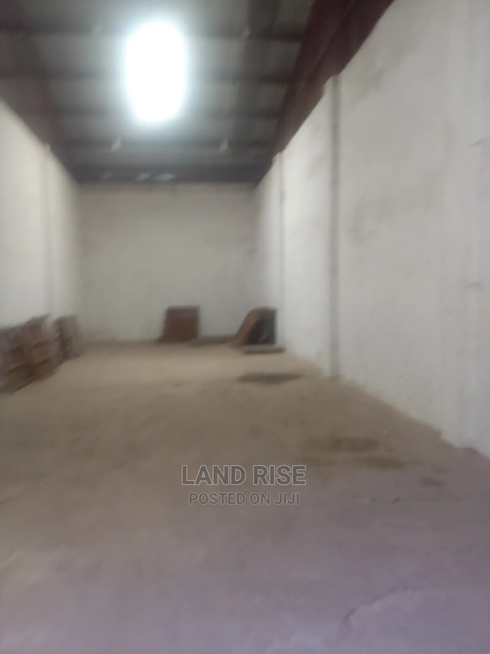 100 Sqm Warehouse for Rent