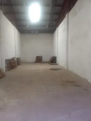 100 Sqm Warehouse for Rent