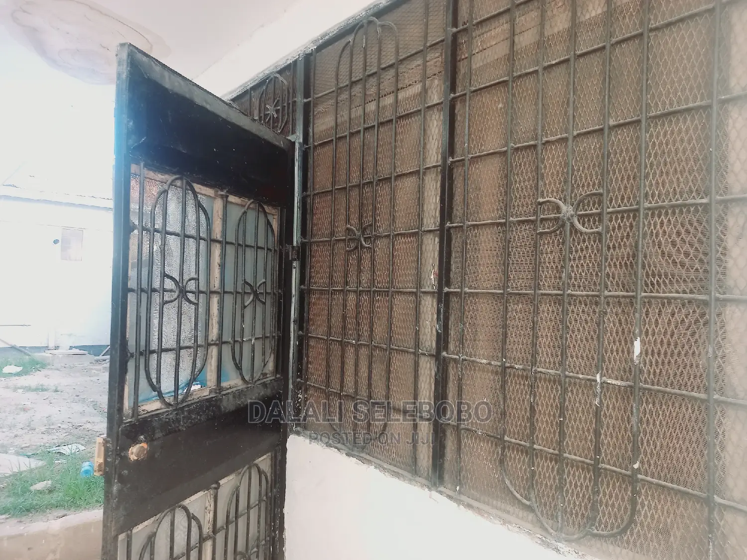 1bdrm Bungalow in Makumbusho Stand, Kinondoni for Rent