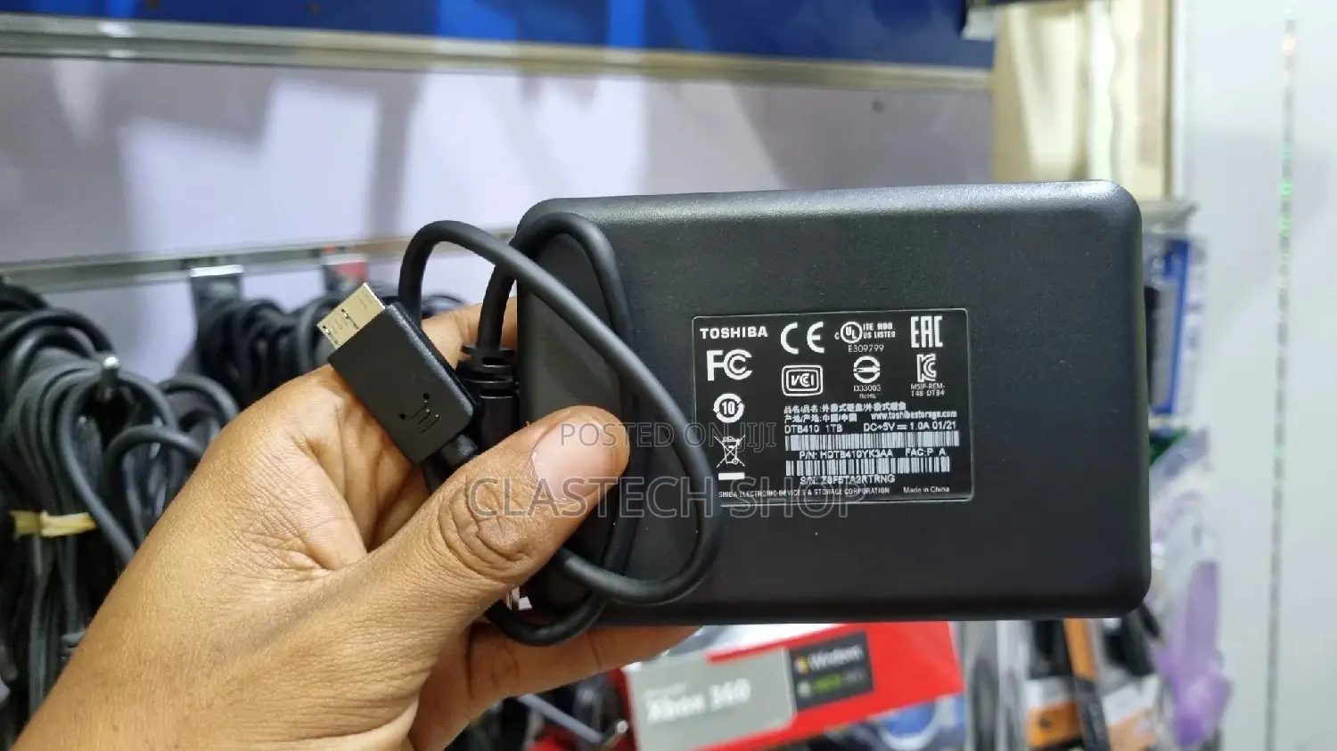 External Harddisk 1TB TOSHIBA