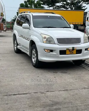 Toyota Land Cruiser Prado 2007 White