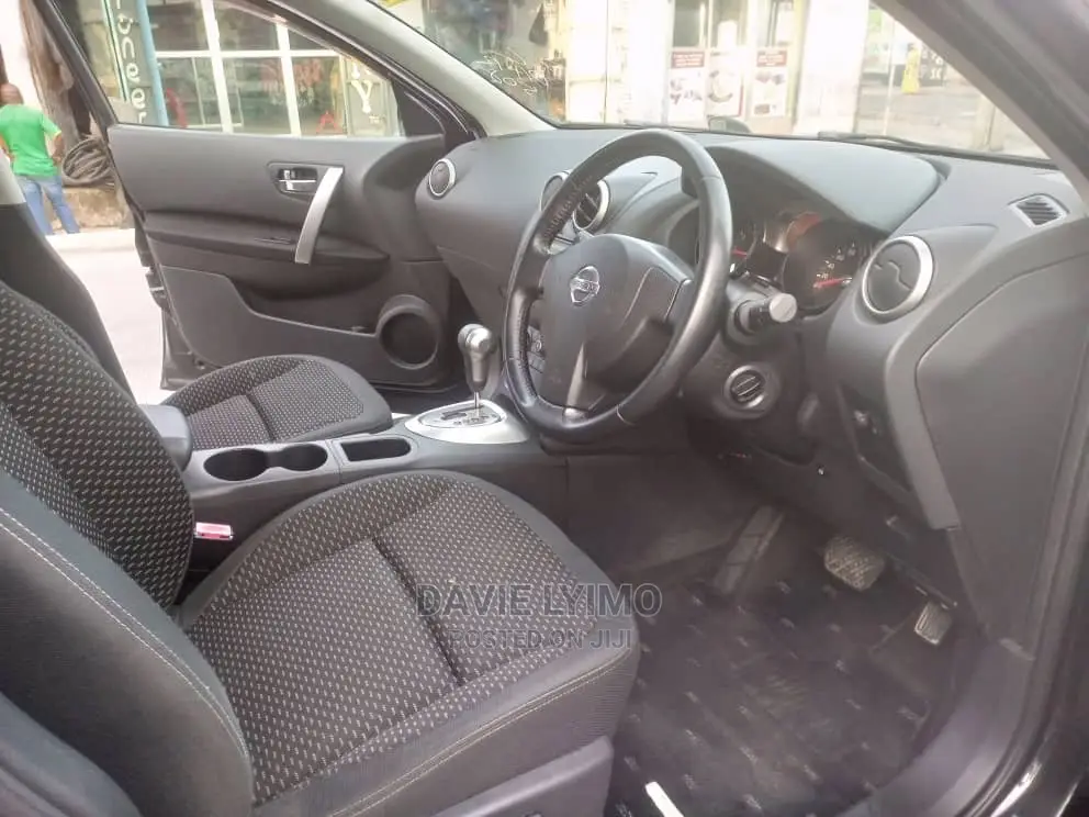 Nissan Dualis 2009 Black