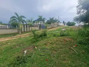 Kiwanja Kinauzwa Salasala