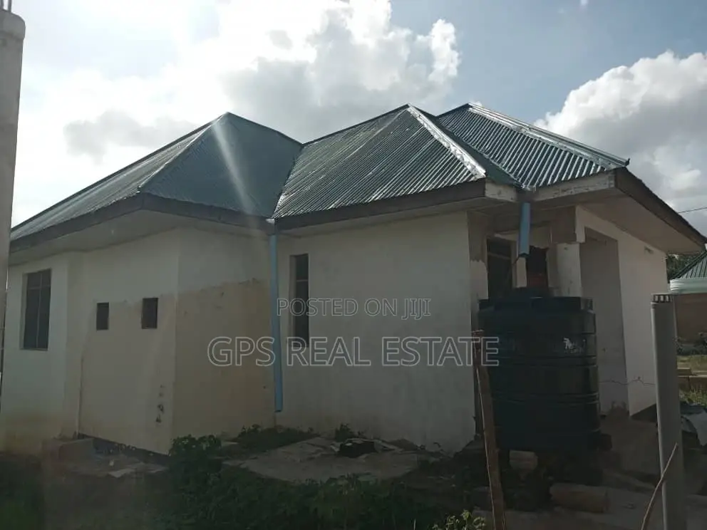 3bdrm House in Tegeta A, Kinondoni for Sale
