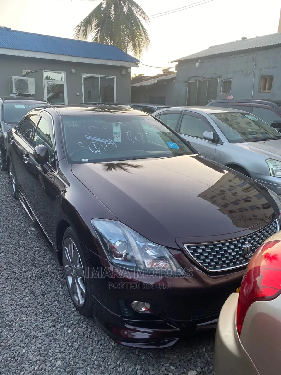Toyota Crown 2010