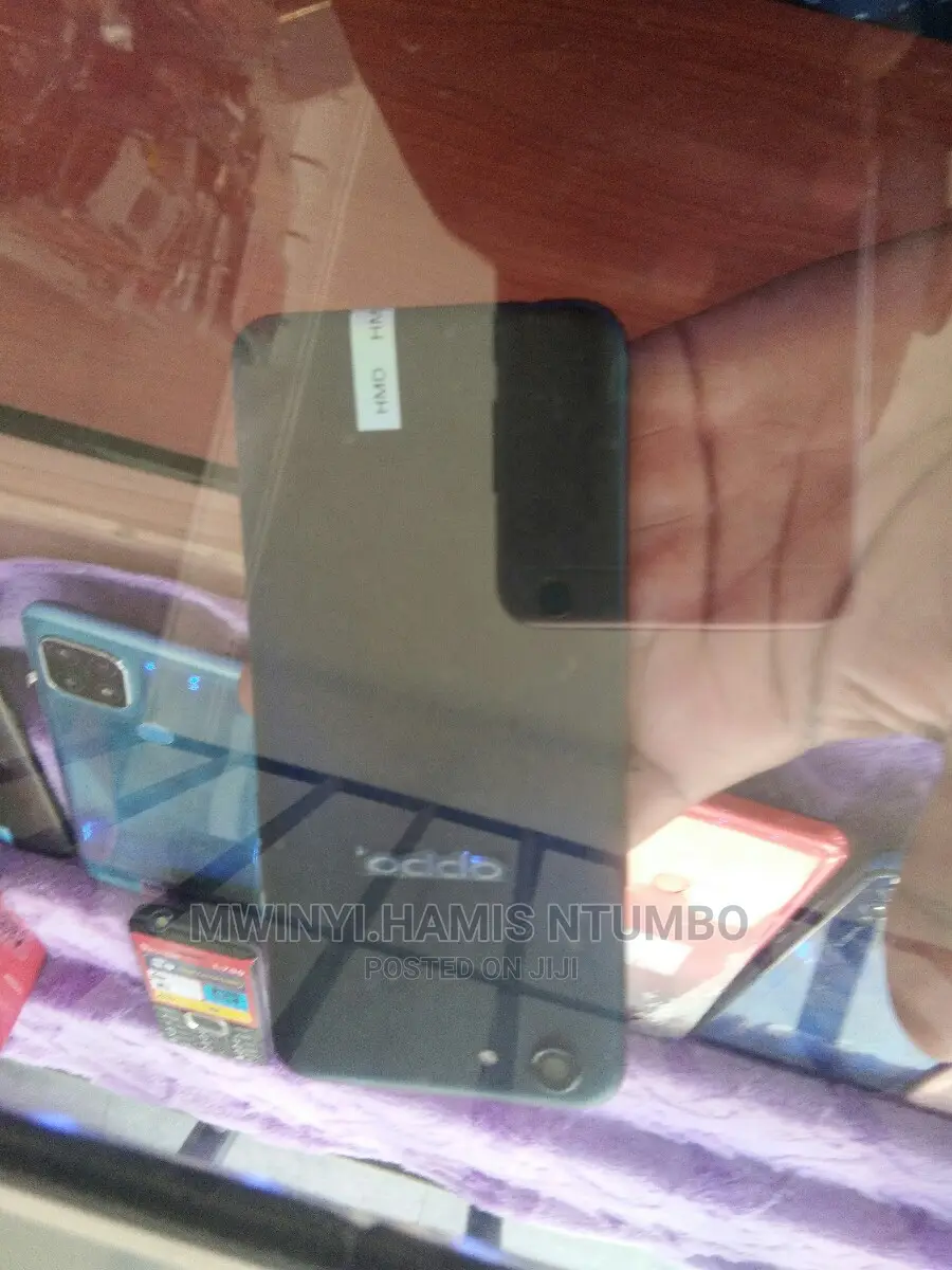 Oppo A83 64 GB