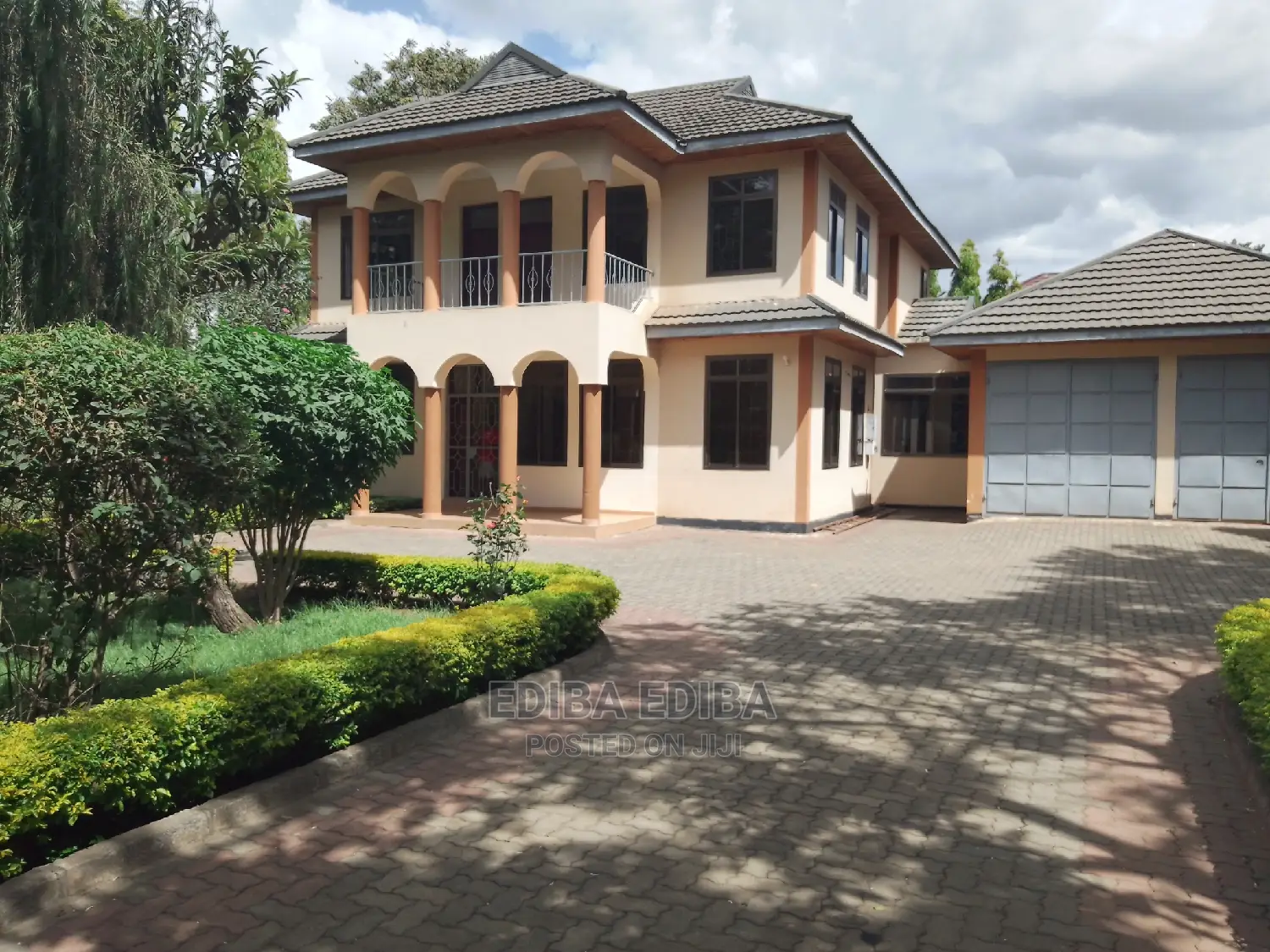 5bdrm House in Ediba Real Estate, Arusha for Rent