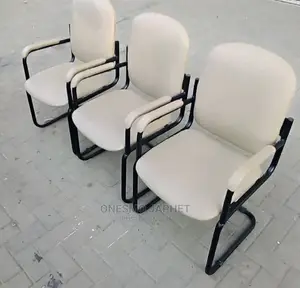 Vistas Chair