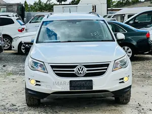 Volkswagen Tiguan 2009 White