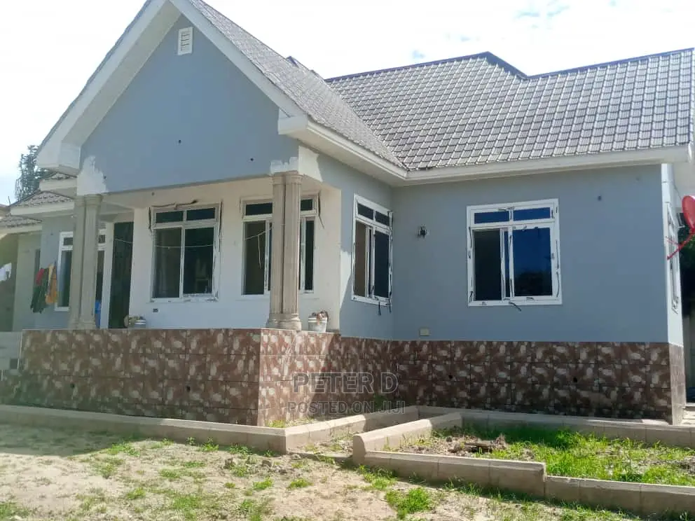 3bdrm House in Goba for Sale